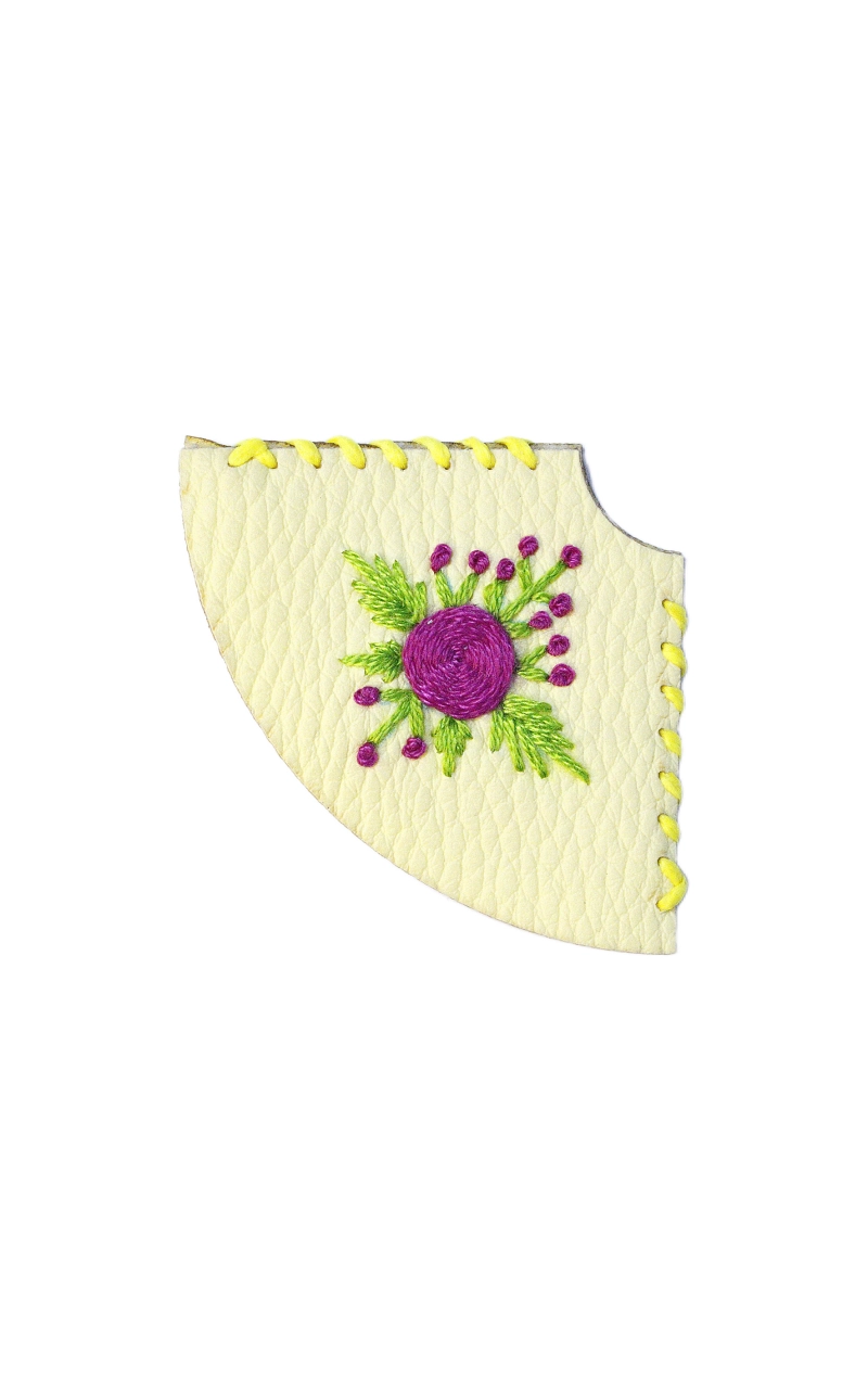گوشه گیر کتاب